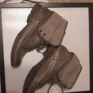 Z LONDON grey lace combat boots